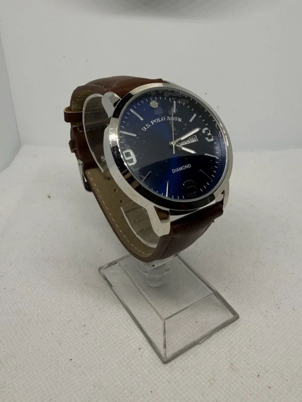 U.S. Polo Assn. Men's Quartz Diamond Accent Watch Blue Sunray Dial Day-Date